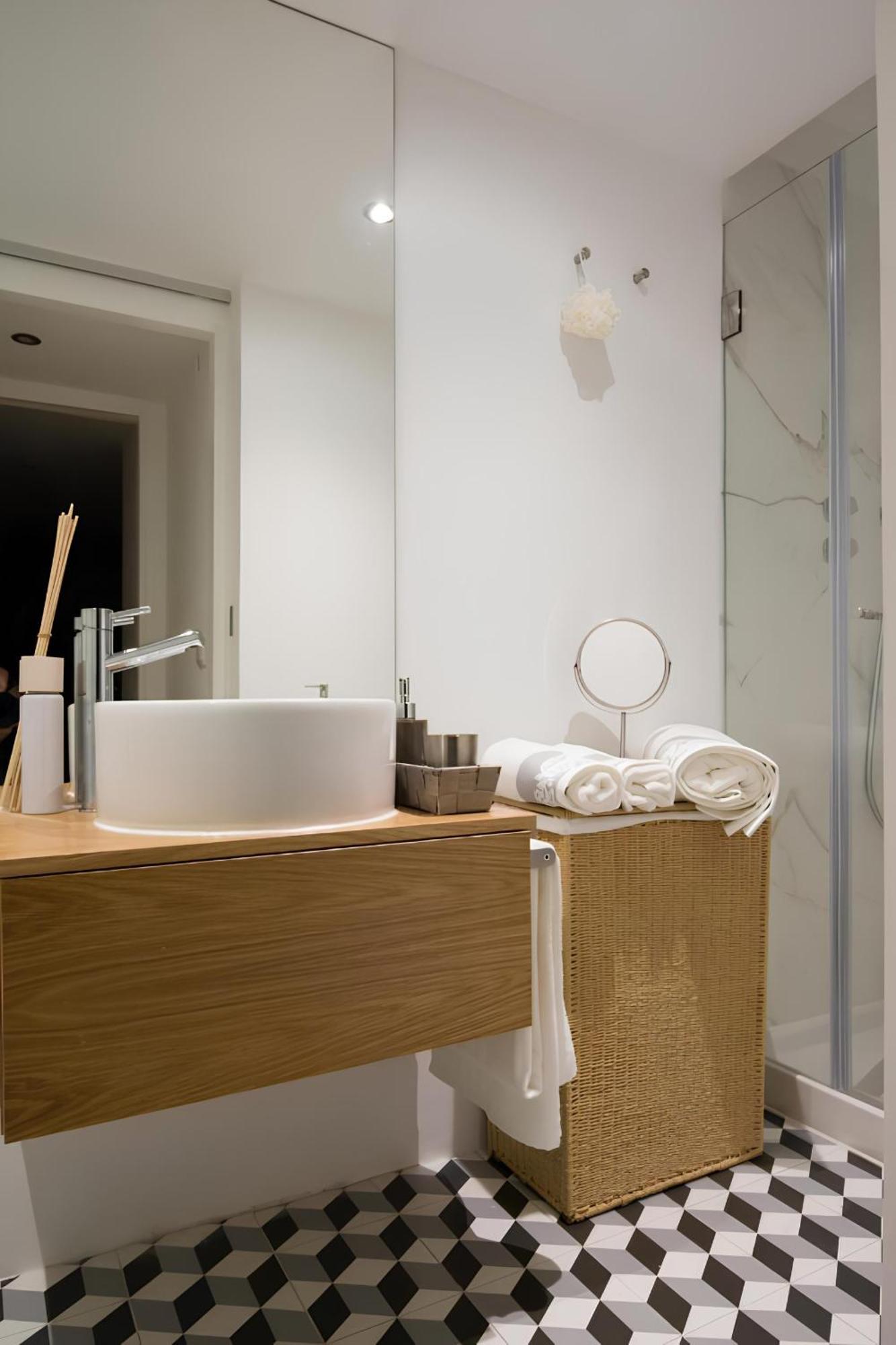 Casa Do Castelo 2- Work Or Relax In The Historic Heart Of Lisbon! Lejlighed Eksteriør billede